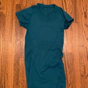 Lululemon swiftly tech short sleeve